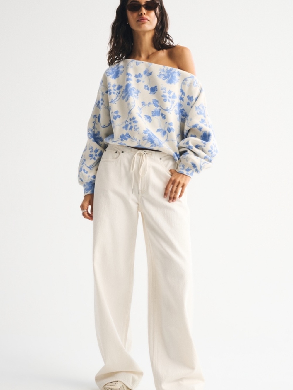 Abercrombie & Fitch Soft A&F Sunday Slash Sweater Off-Shoulder Vintage Floral S - Picture 2 of 8